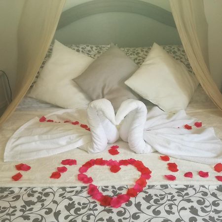 Vacanze Romantiche A Μόντικα Εξωτερικό φωτογραφία
