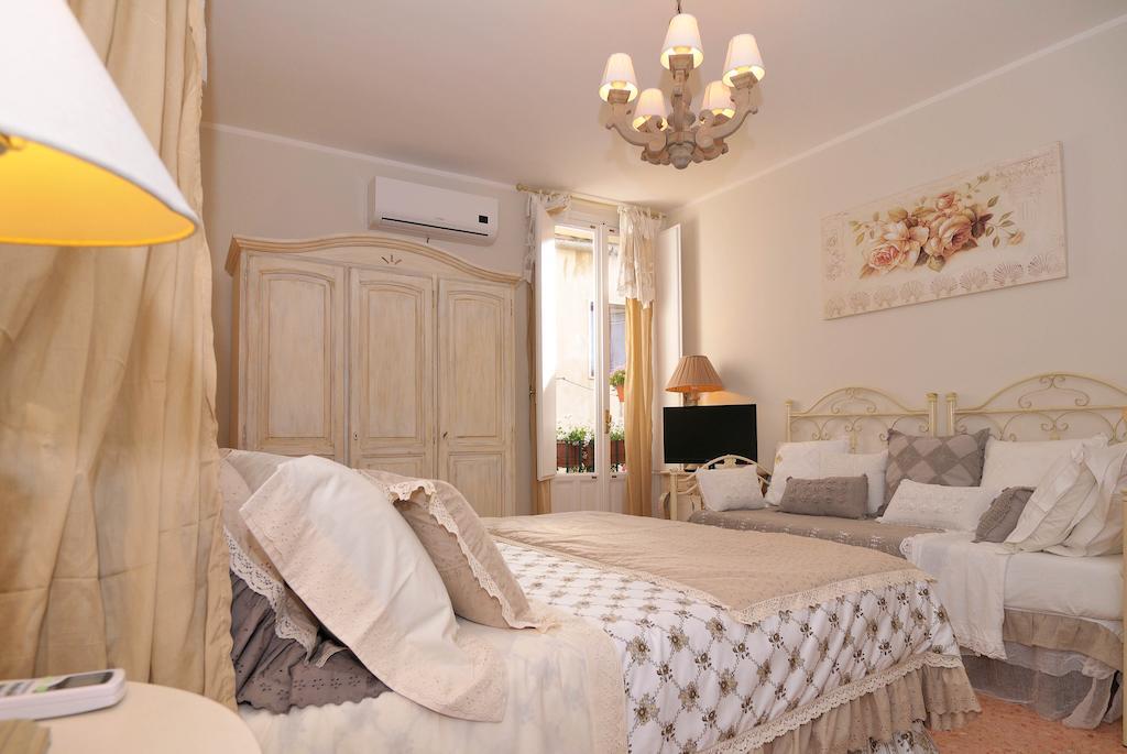 Vacanze Romantiche A Μόντικα Δωμάτιο φωτογραφία