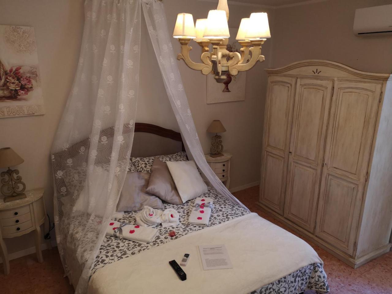 Vacanze Romantiche A Μόντικα Εξωτερικό φωτογραφία